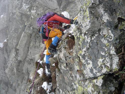 superant el segon ressalt