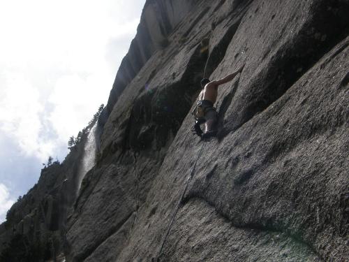 Albert al s.Afrikan Wall, via Profiteroles (6a+)