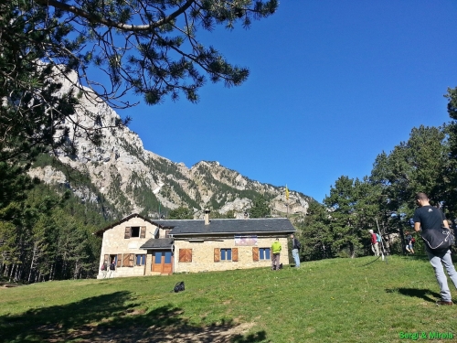Refugi Lluís Estasen de camí al Pedraforca